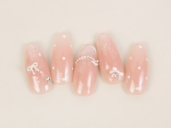 NAIL SALON -PREMA-の写真/爪が折れてしまった、形が悪い…。そんな爪のお悩みは長さだしで解消♪ワンホン、韓国系デザインもあり★