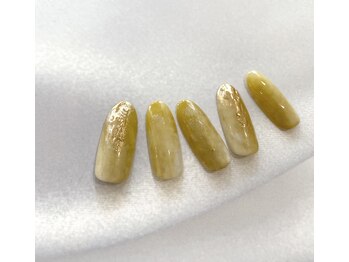 ビューティーサロン リンド(Beauty Salon Lindo)/黄色ネイル　ニュアンスネイル