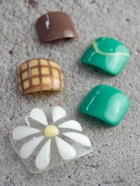 ぷっくりフラワーネイル
