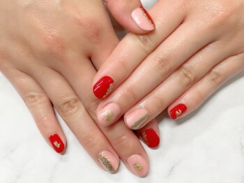 ネイルズ アヴァンティ(Nails Avanti)/ケア付デザインマニキュア ¥6600
