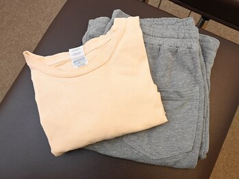 国分寺カイロプラクティックオフィス/お着替えは無料で貸し出し♪