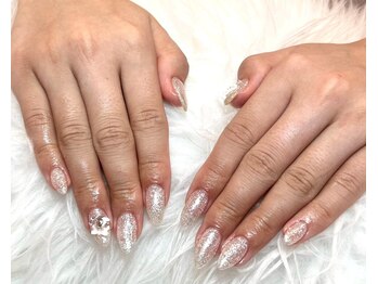 リブヴァラ(Lib Valla)/ワンポイントネイル/シルバー