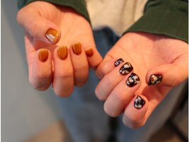 アシメントリーべっ甲ネイル
