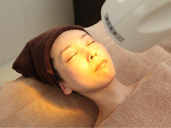 サロン ド ボーテ マール(salon de beaute MARL)/可視光線（バイオプトロン）