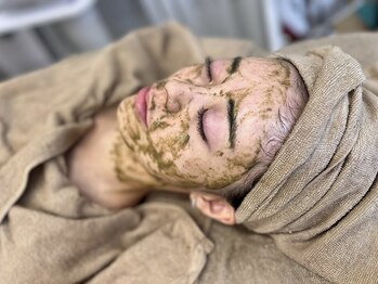 ティースタイル 赤坂(T style)の写真/ハーブピーリングで肌の基礎代謝UP★内側から艶感のある肌へ♪お肌もワントーンUP！シミしわ改善にも◎