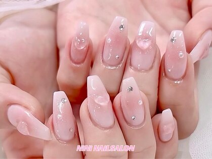 ニニ(NiNi)の写真