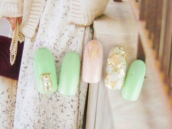 レイウェリナ(Lei Welina)/シェル埋め尽くしネイル