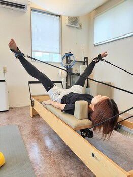 リトリート(RetreaT)の写真/お客様一人ひとり異なるオーダーメイドのレッスン☆個室で人目を気にせずパーソナルピラティスで健康痩せ*