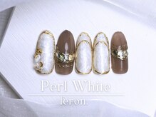 フェロン 小倉店(feron.)/冬ホワイトパールサンプルネイル