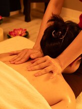 タイコシキアンドオイルマッサージ フェイシャル タイセント(THAISCENT) アイ （ICE）