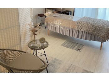 エステサロン シャルルーズ(CHALEURUSE)/施術スペース