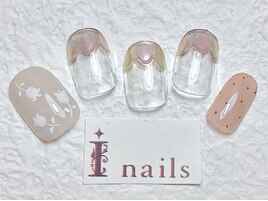 フラワードットネイル￥8200