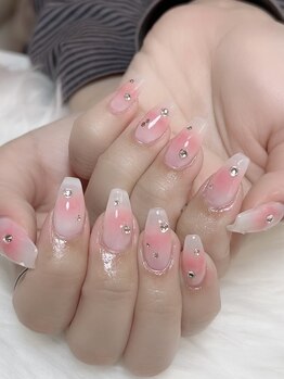 エム(EM)/チークネイル