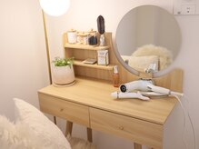 カレン(calin)の雰囲気（施術後はお化粧直しやヘアセットもしていただけます）