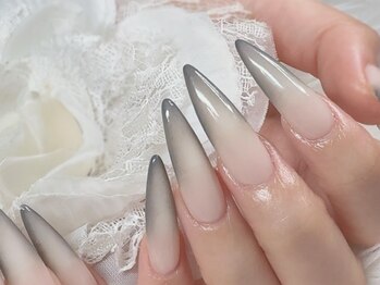 エムシーベル(m.c bell)/グレーVグラデ☆