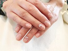 ロータス Lotus/上品ネイル