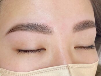 ジェム バイ アルテフィーチェ 西宮(gem by artefice)/ハリウッドブロウリフト