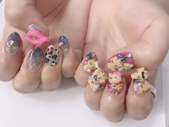 だんごバレエ団202/キティ盛り盛りネイル