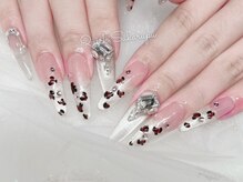 アニマルフレンチネイル