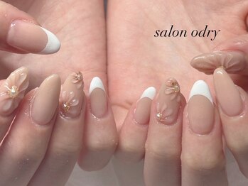 サロン オードリー 名駅店/持ちこみ90分アート