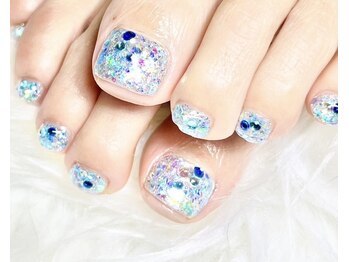 ネイルモンスター(NAIL MONSTER)の写真/貴女のやりたいデザインが何でも叶う★高いデザイン性で大人気★足元をオシャレに魅せるネイルで女子力UP♪