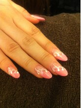 ネイルサロンケイ ヴァリエ(K Varier)/1 レース