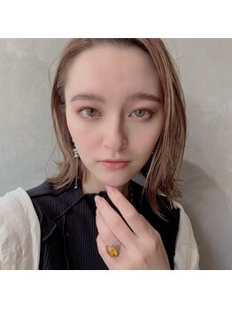 フィオブロウ 大阪梅田茶屋町店(fiio brow)/ 【眉毛専門店】fiio茶屋町/梅田