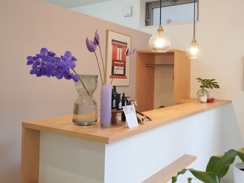 モーブ(MAUVE)/暖かみのあるフロント♪