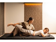 リラク マロニエゲート銀座3店(Re.Ra.Ku)/タイ古式ストレッチ２【銀座駅】