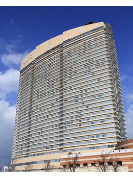 ネイルアンドアイラッシュ ルクソー シーホーク店(Nail&Eyelash LUXUEUX.)/