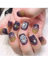 チャフ ネイルアンドアイラッシュ(CHAFF nail&eyelash)/パールビジューネイル
