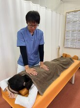 骨盤整体ピース/《初回》　4，施術風景1