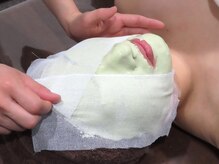 ほねつぎ 平成けやき通り鍼灸接骨院/特別なパックでお肌を鎮静化！