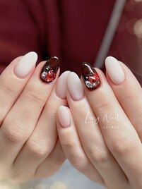 ボルドーハートビジューネイル