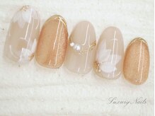 ラグジュアリー ネイルズ(Luxury Nails)/上品*フラワーNail