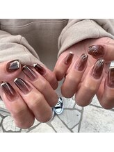 プラス(Plus)/ミラーフレンチネイル