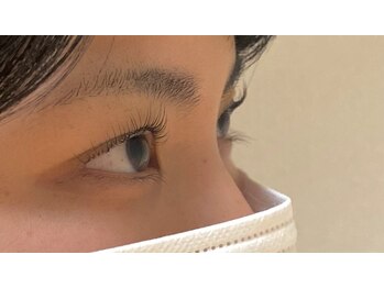 メロウ(mellow)/大人女性のまつ毛パーマ