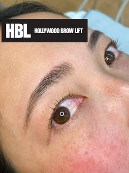 プルメリア(Plumeria)/ハリウッドブロウリフト