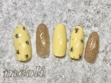 ミオリィ(meoli)/ワンカラー＋ラメアート