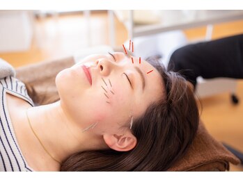 シルエラバレ(CiruelaValle)の写真/【あなたの肌で違いを実感】しわ・たるみを集中ケア★明るくトーンアップした素肌に。