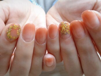 アミュリー ネイル アトリエ(Amury nail atelier)/水彩 フラワー ミモザ 大人