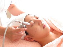 メナードフェイシャルサロン 新道東/ビューネを霧状にスプレー