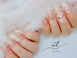 ホワイト×キルティングネイル