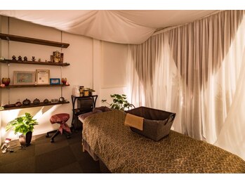 エミナルグロウ(Eminal Glow)/完全個室×プライベート空間