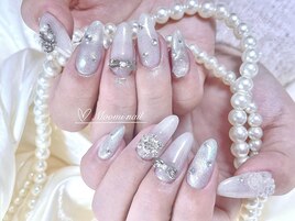 冬ネイル　ホワイト　雪花