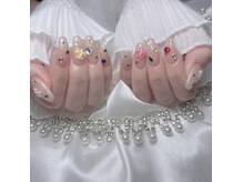 モモ(MOMO)の雰囲気（手がより美しく見えるスキンカラーもご用意しております。）