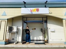 ラク(LACU)の雰囲気（春駒通り沿い。お店前の駐車場ご利用下さい。）
