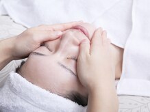 ハチハチ(808)/毛穴洗浄・肌質改善ケア