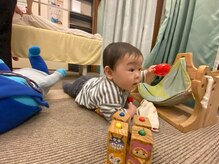 子育てママの整体サロン/施術中のお子様の様子