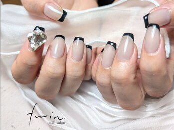 ツイン(twin.)/フレンチネイル×オプ有